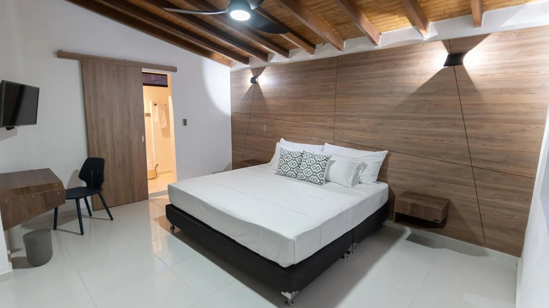 Parceros House Aparthotel Medellin