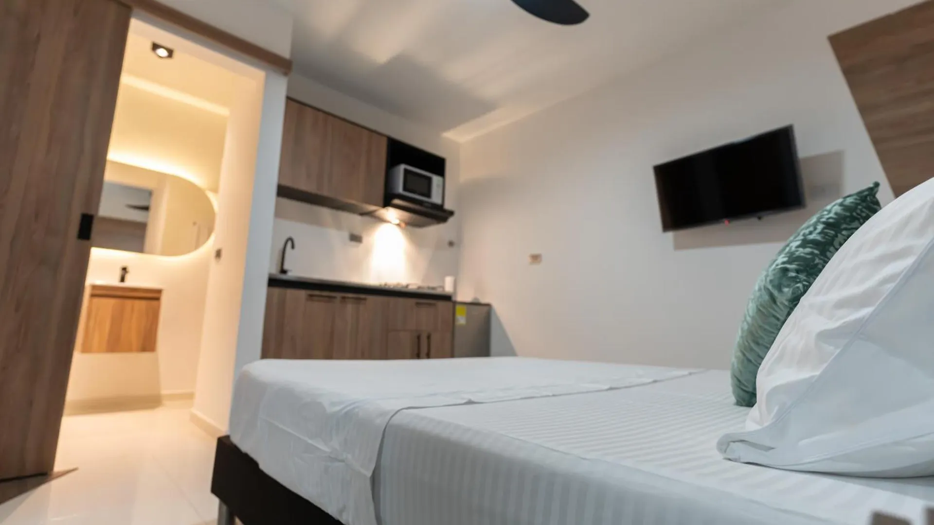 Parceros House Aparthotel Medellin